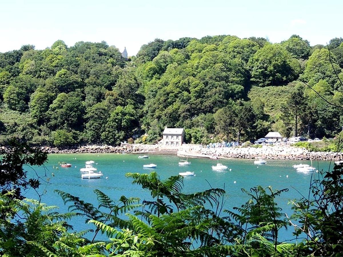 Gite Les 3 Voiles Ploumilliau Zewnętrze zdjęcie