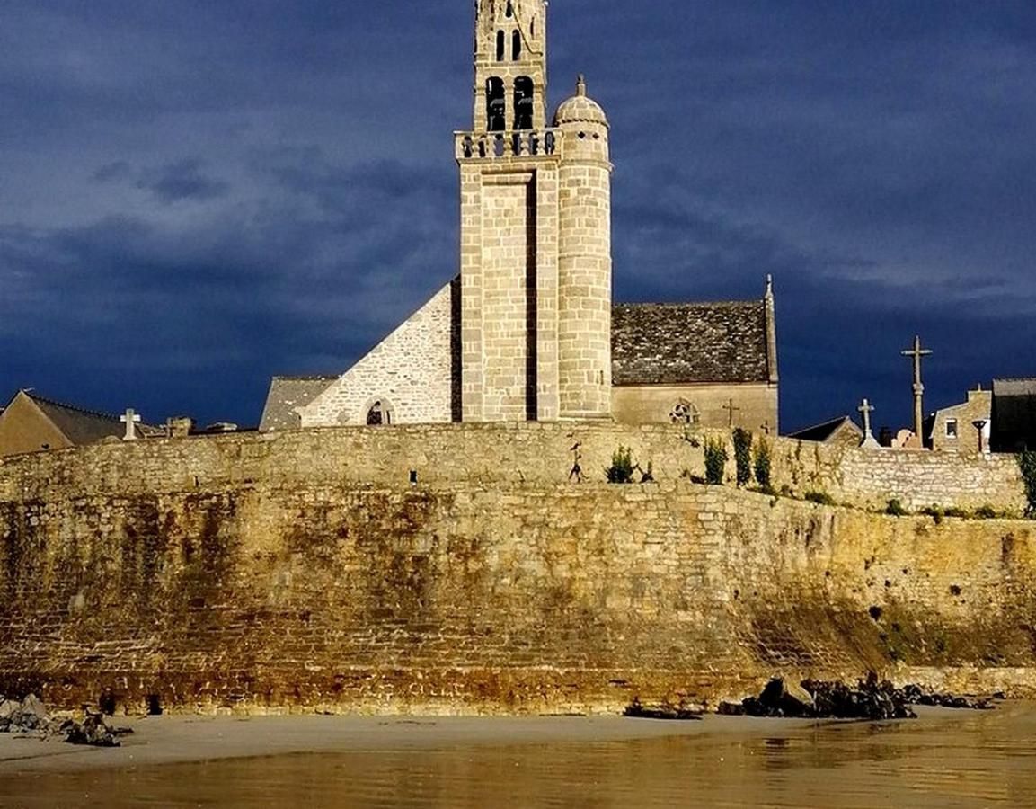 Gite Les 3 Voiles Ploumilliau Zewnętrze zdjęcie